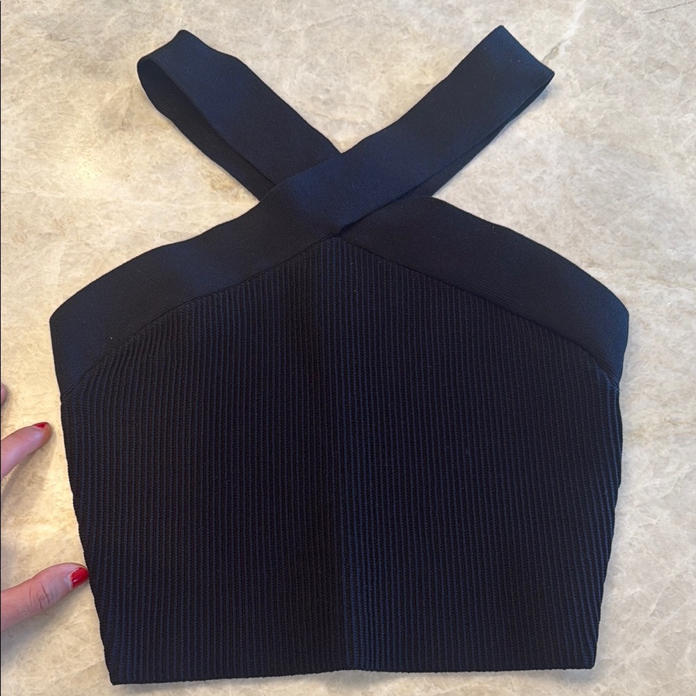 Babaton Black Ribbed Crop Tank Top